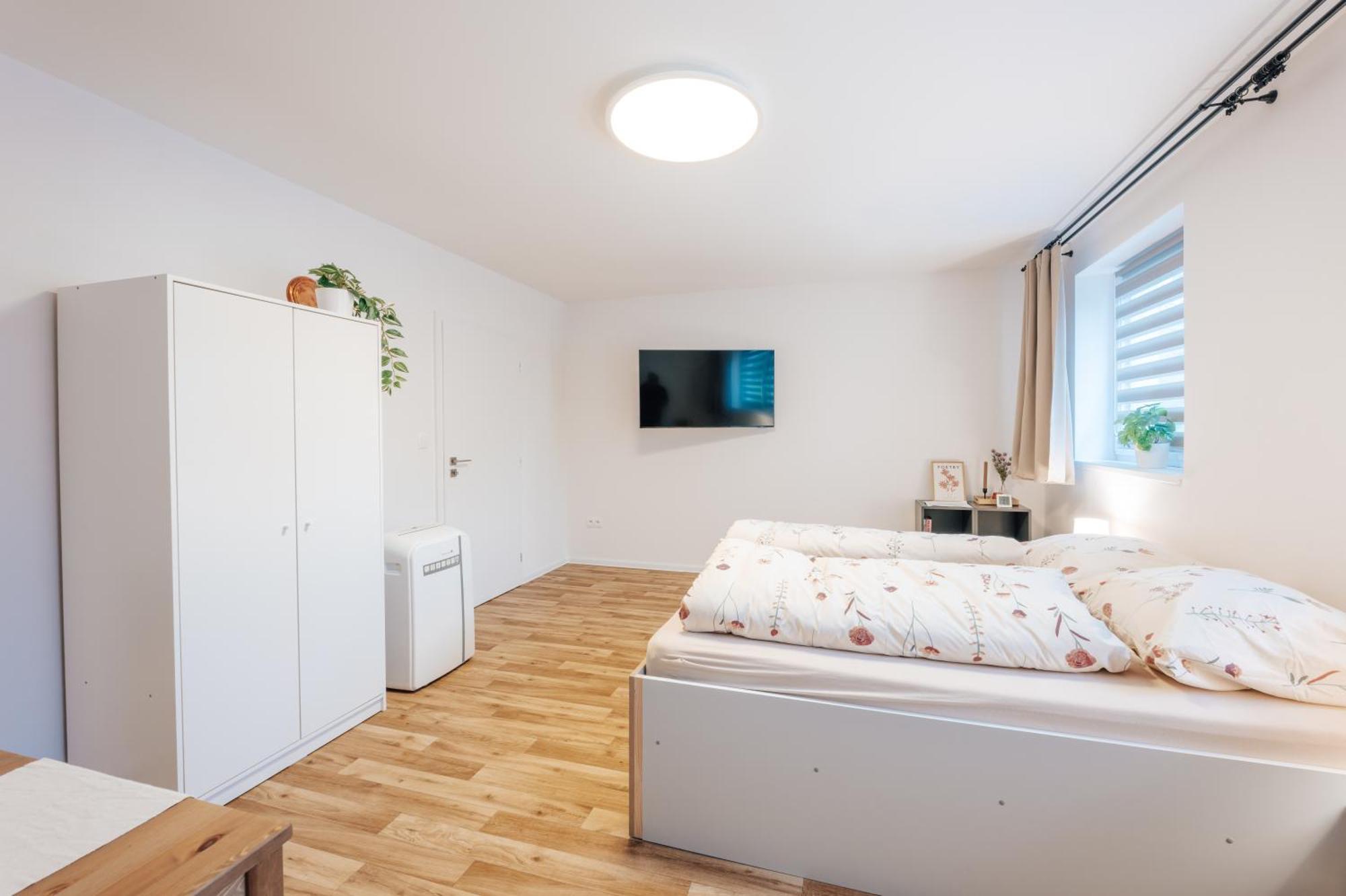 Apartman U Sklepu Sardice Exterior foto